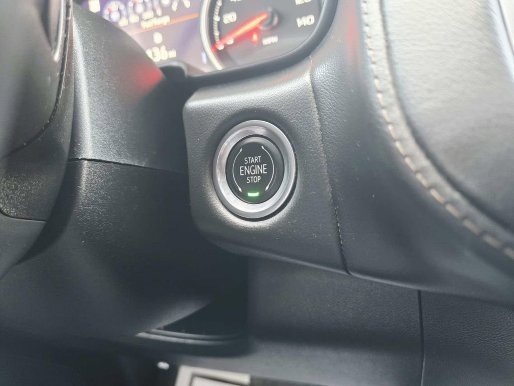 Used 2021 Chevrolet Tahoe High Country w/ Premium Package image 36