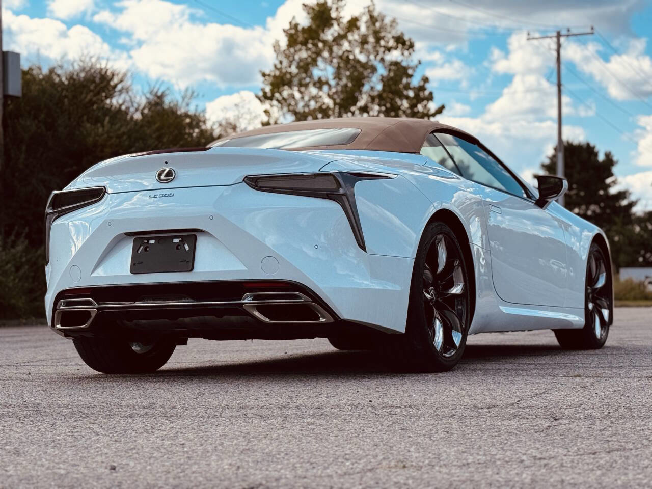 Used 2024 Lexus LC 500 Base 2dr Convertible w/ Touring Package image 6