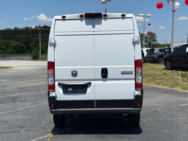 Used 2025 RAM ProMaster 2500 w/ Convenience Group FWD image 4
