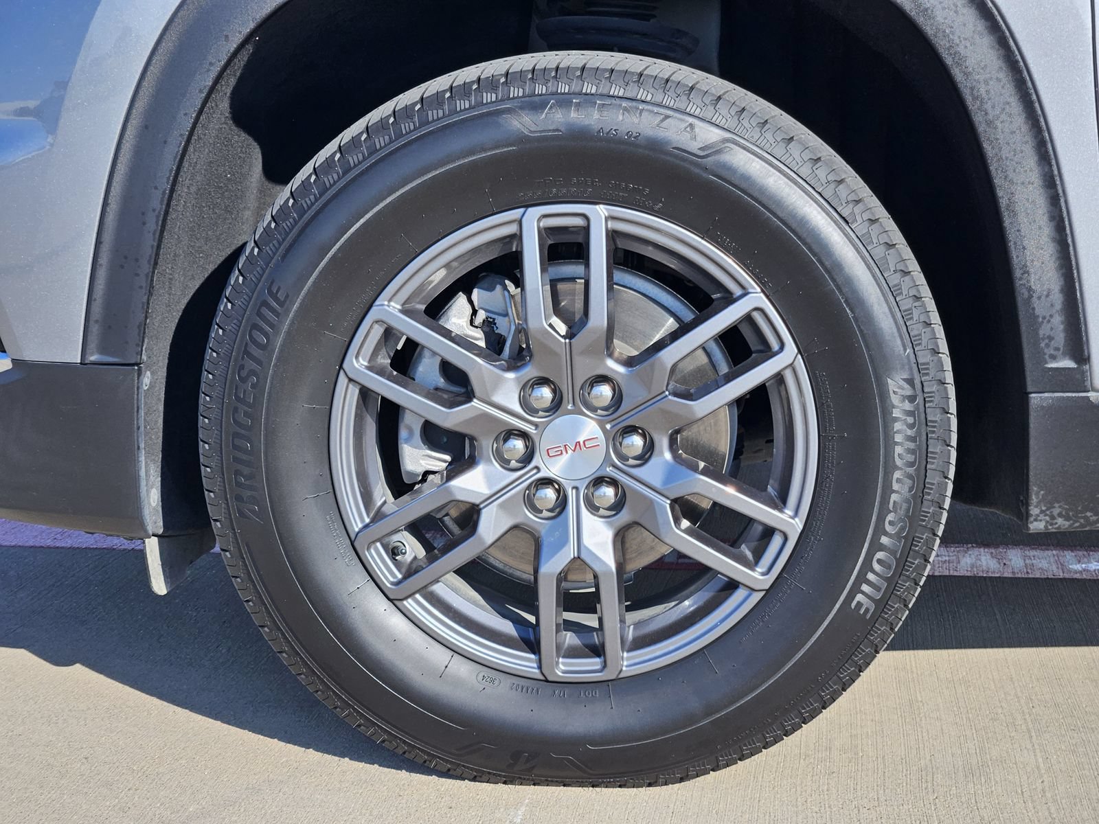 Certified 2025 GMC Acadia Elevation FWD image 13