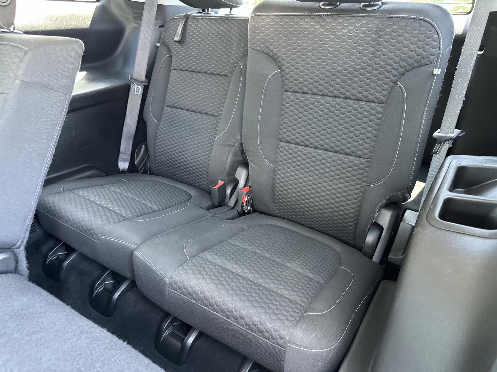 Used 2019 GMC Acadia SLE FWD image 18