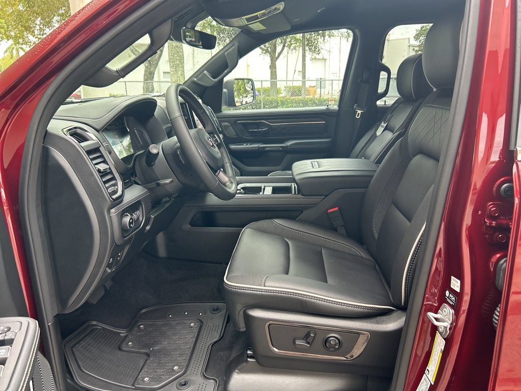 New 2025 RAM 1500 Limited w/ Body Color Bumper Group AWD/4WD image 6