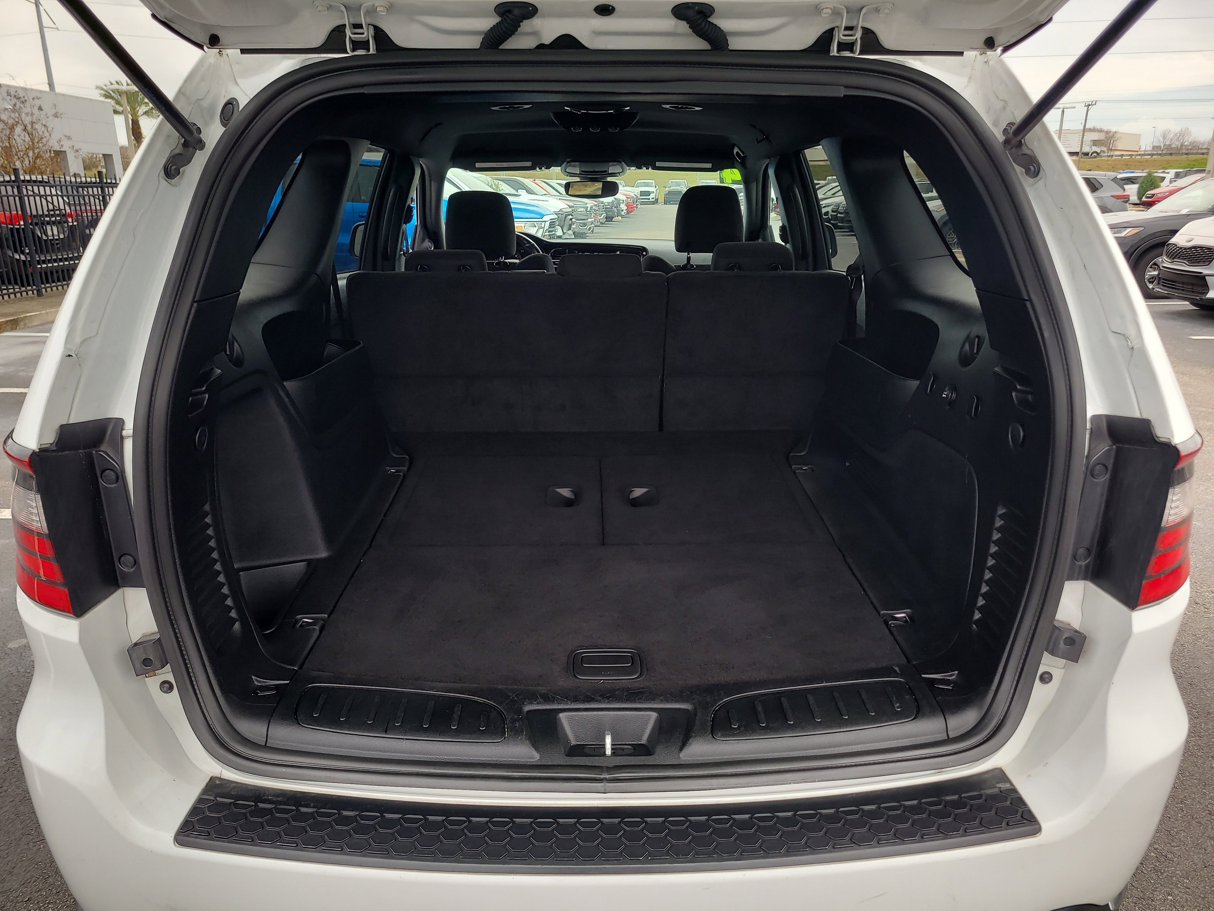 Used 2024 Dodge Durango SXT image 10