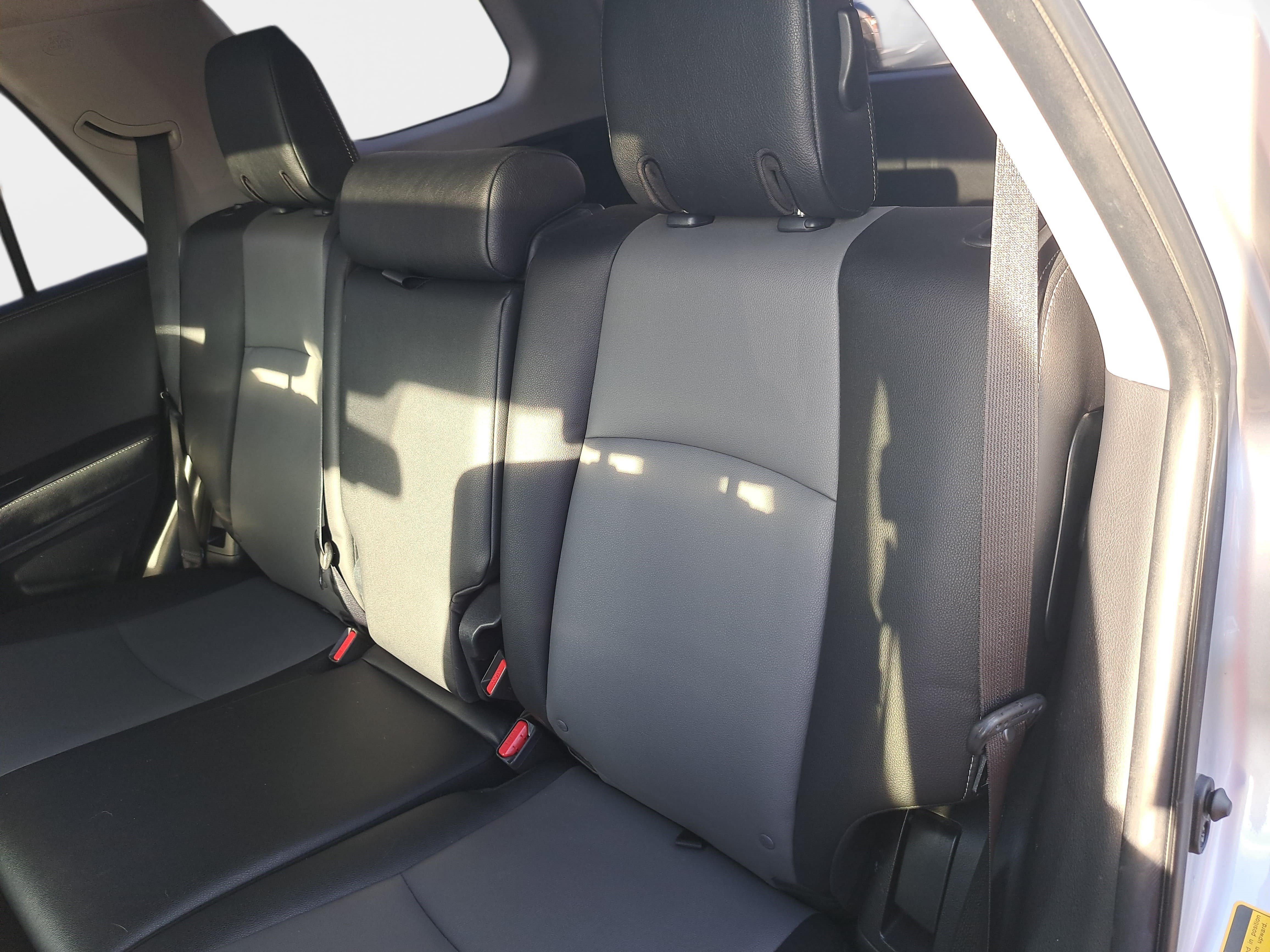 Used 2020 Toyota 4Runner SR5 Premium w/ Moonroof Package RWD image 13