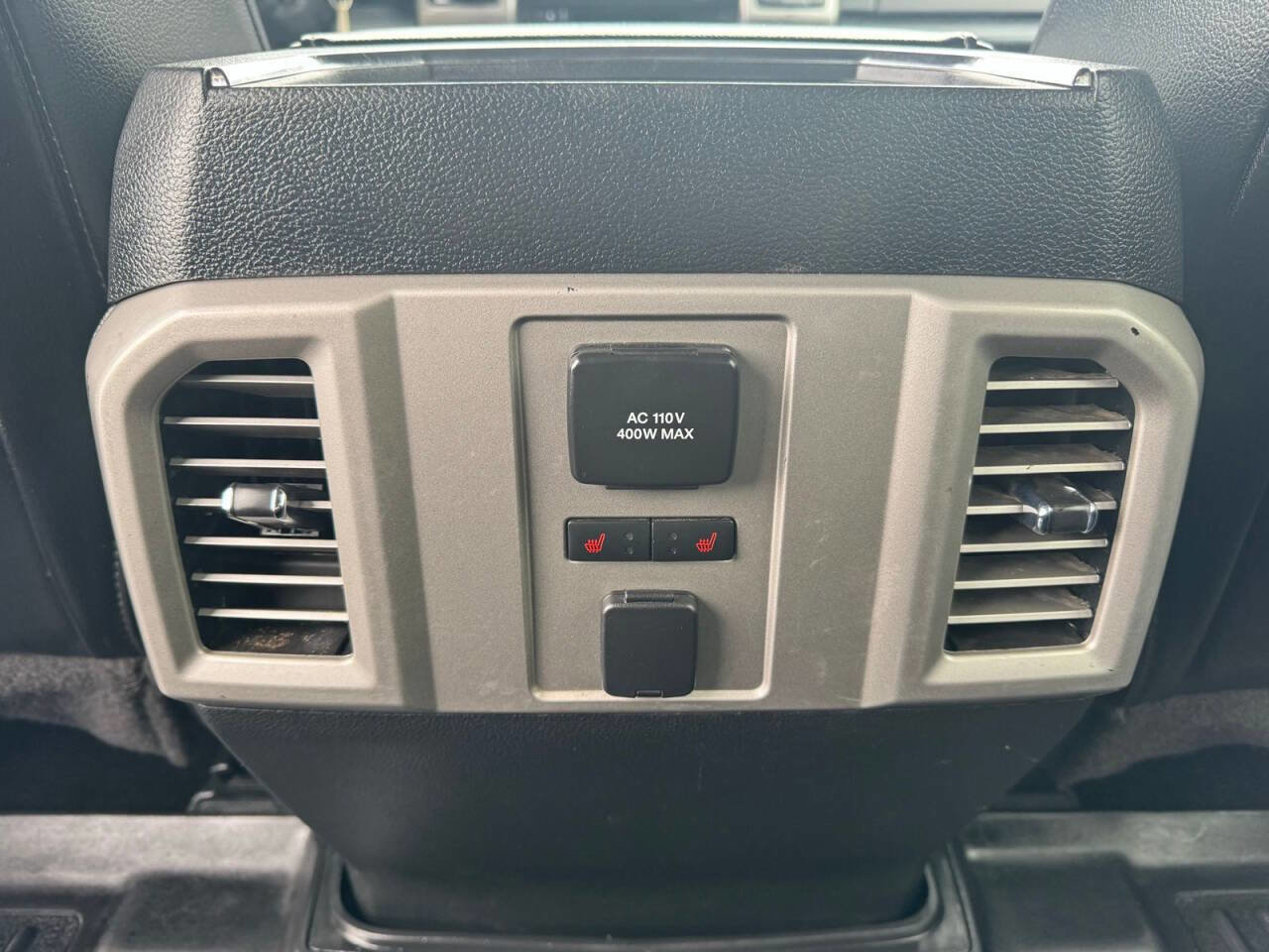 Used 2017 Ford F250 Lariat w/ FX4 Off-Road Package image 32