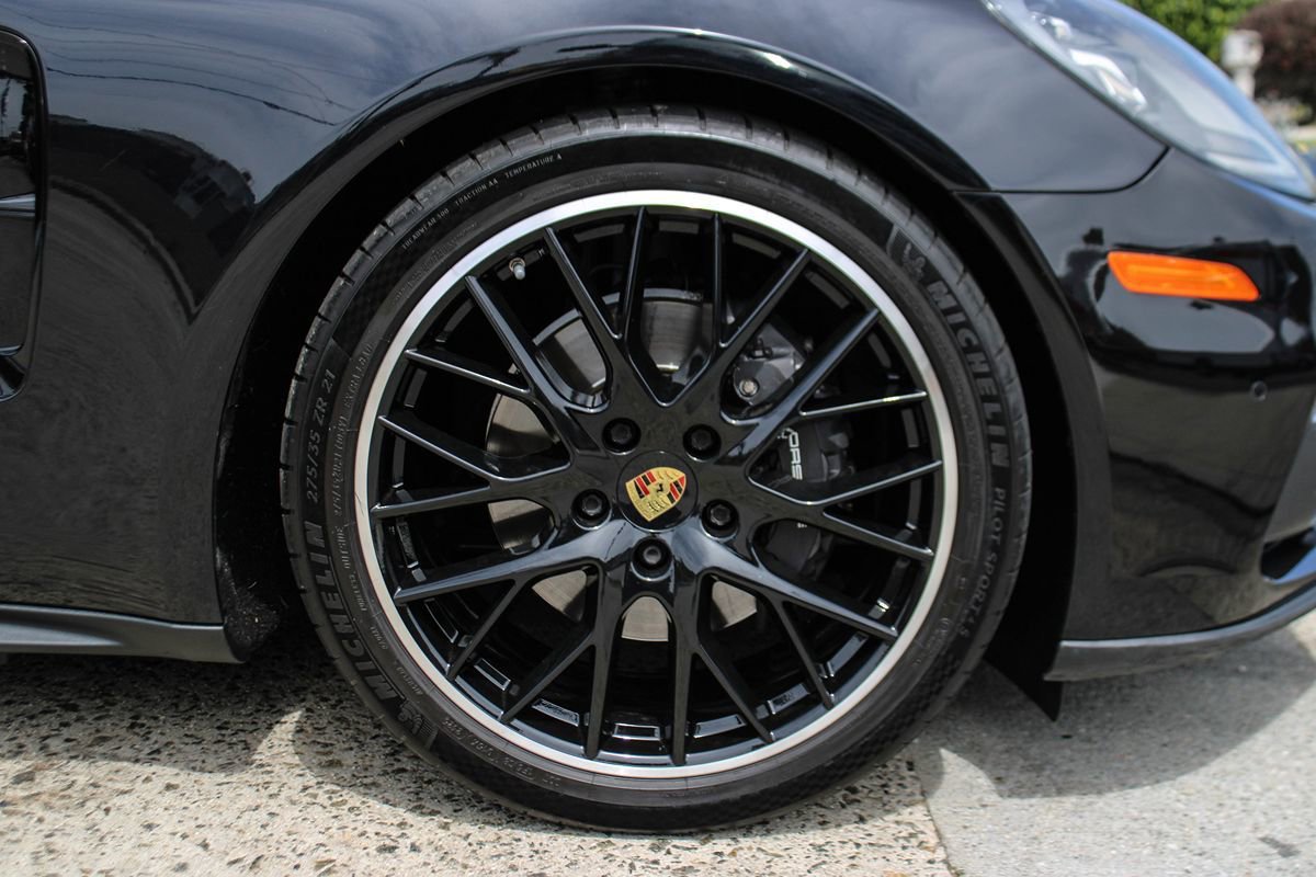 Used 2018 Porsche Panamera 4 AWD/4WD image 12