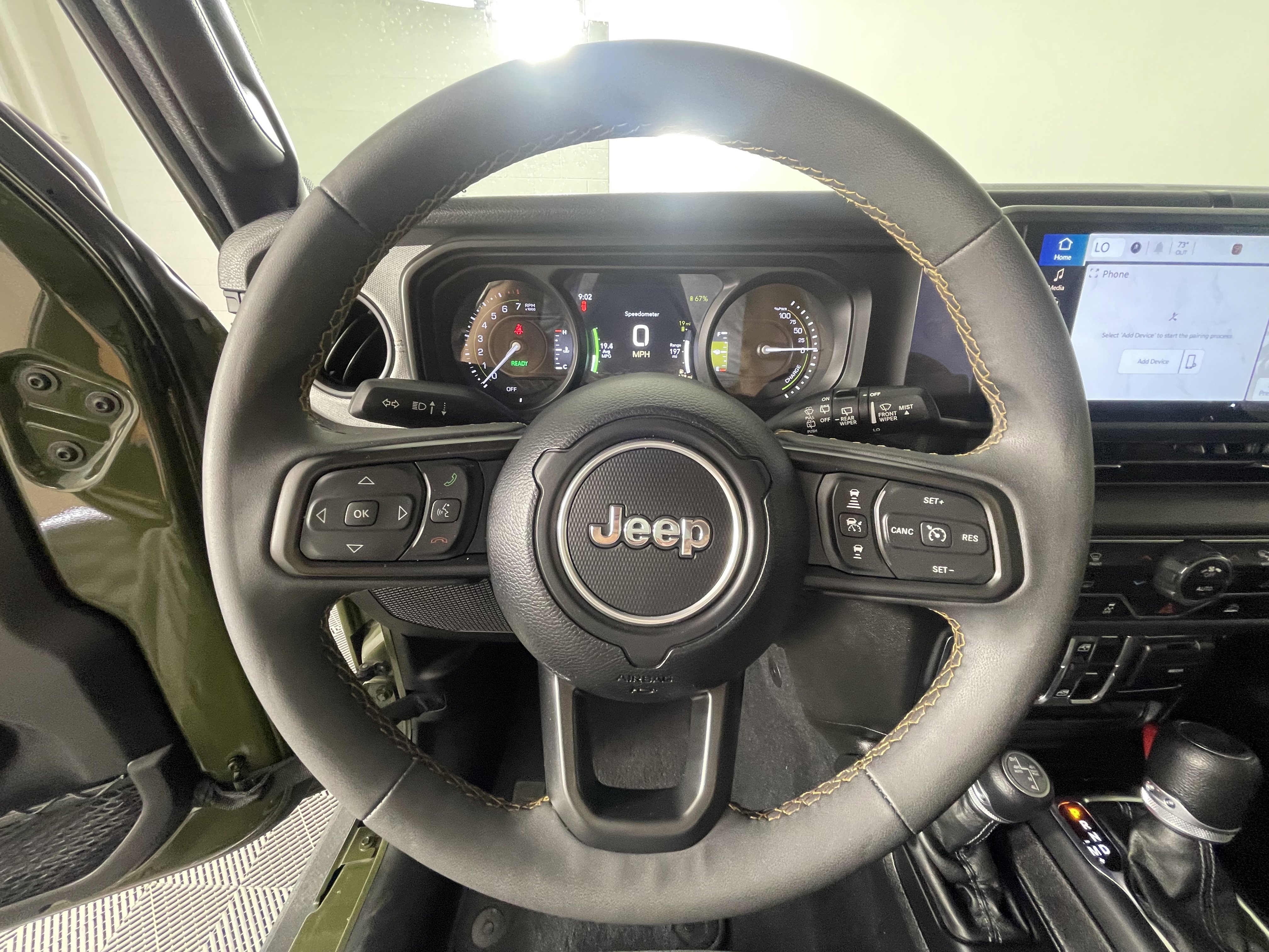 Used 2024 Jeep Wrangler Unlimited AWD/4WD image 13
