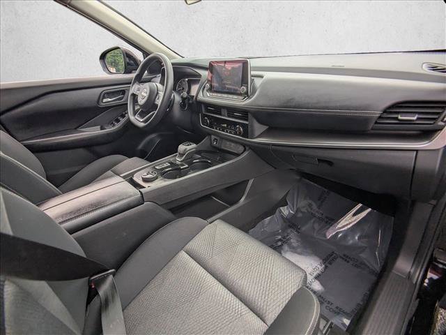 Used 2024 Nissan Rogue SV AWD/4WD image 19