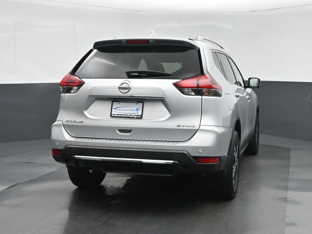 Used 2020 Nissan Rogue SV w/ Premium Package AWD/4WD image 6