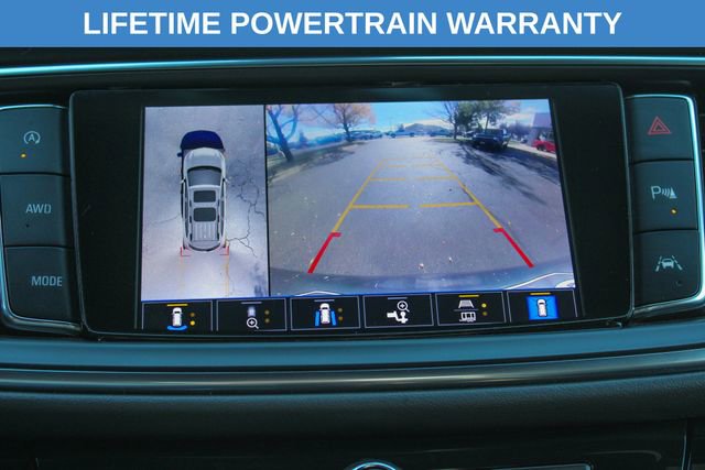 Used 2024 Buick Enclave Avenir w/ Avenir Technology Package image 23