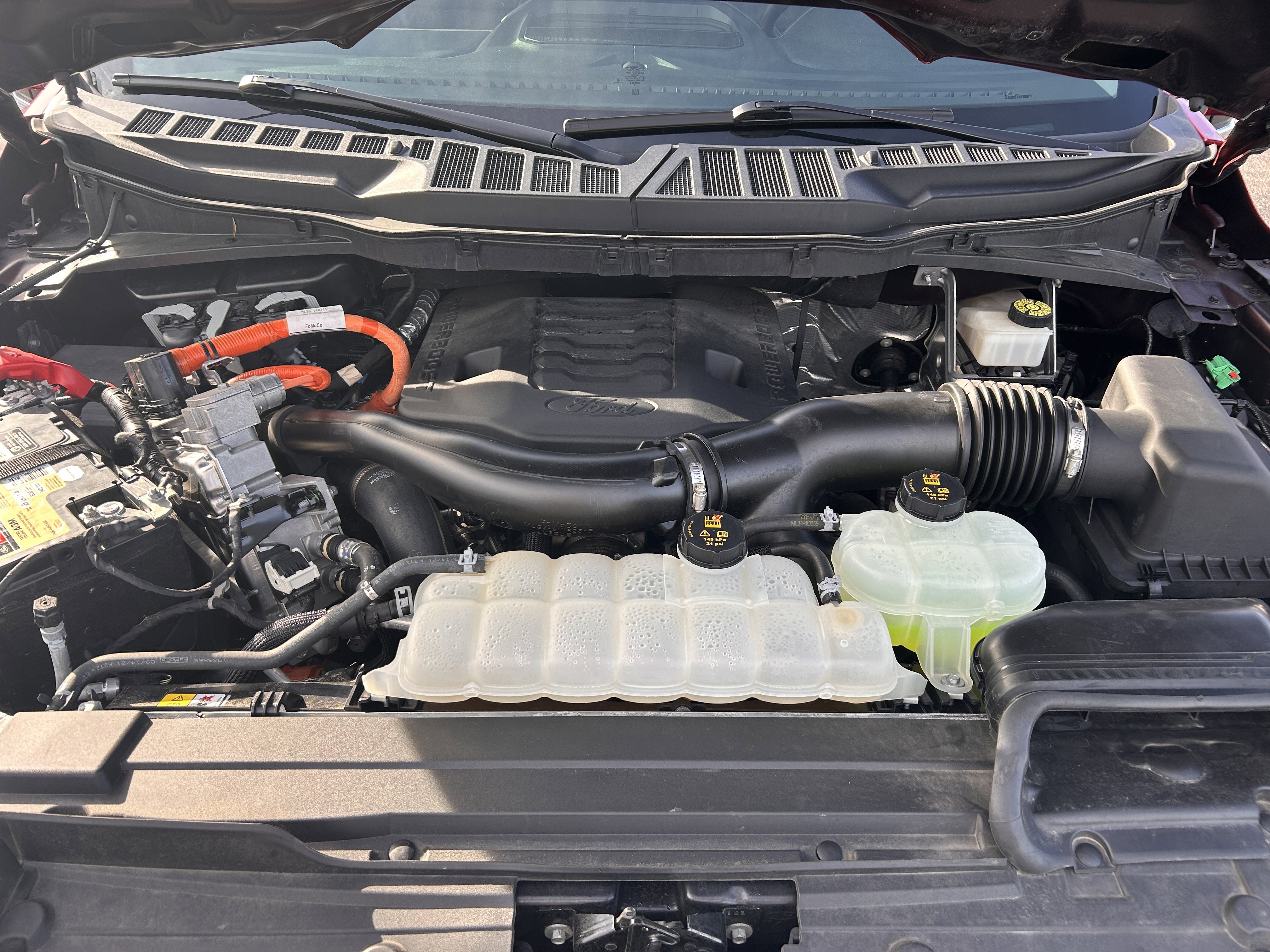 Used 2021 Ford F150 Lariat image 9