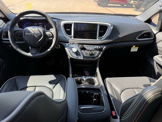 New 2026 Chrysler Pacifica Limited w/ S Appearance Package image 19