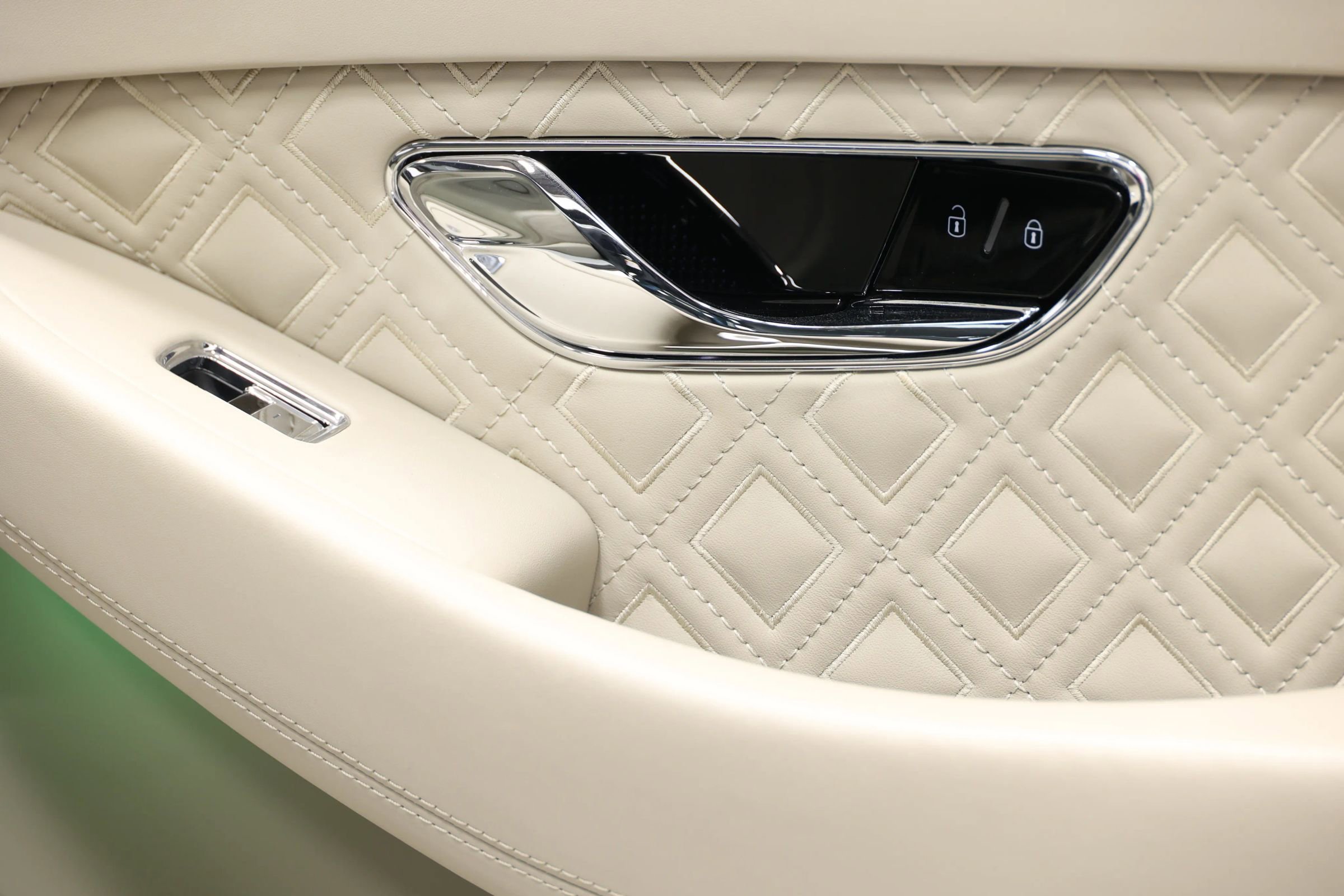 Used 2021 Bentley Continental GT image 88