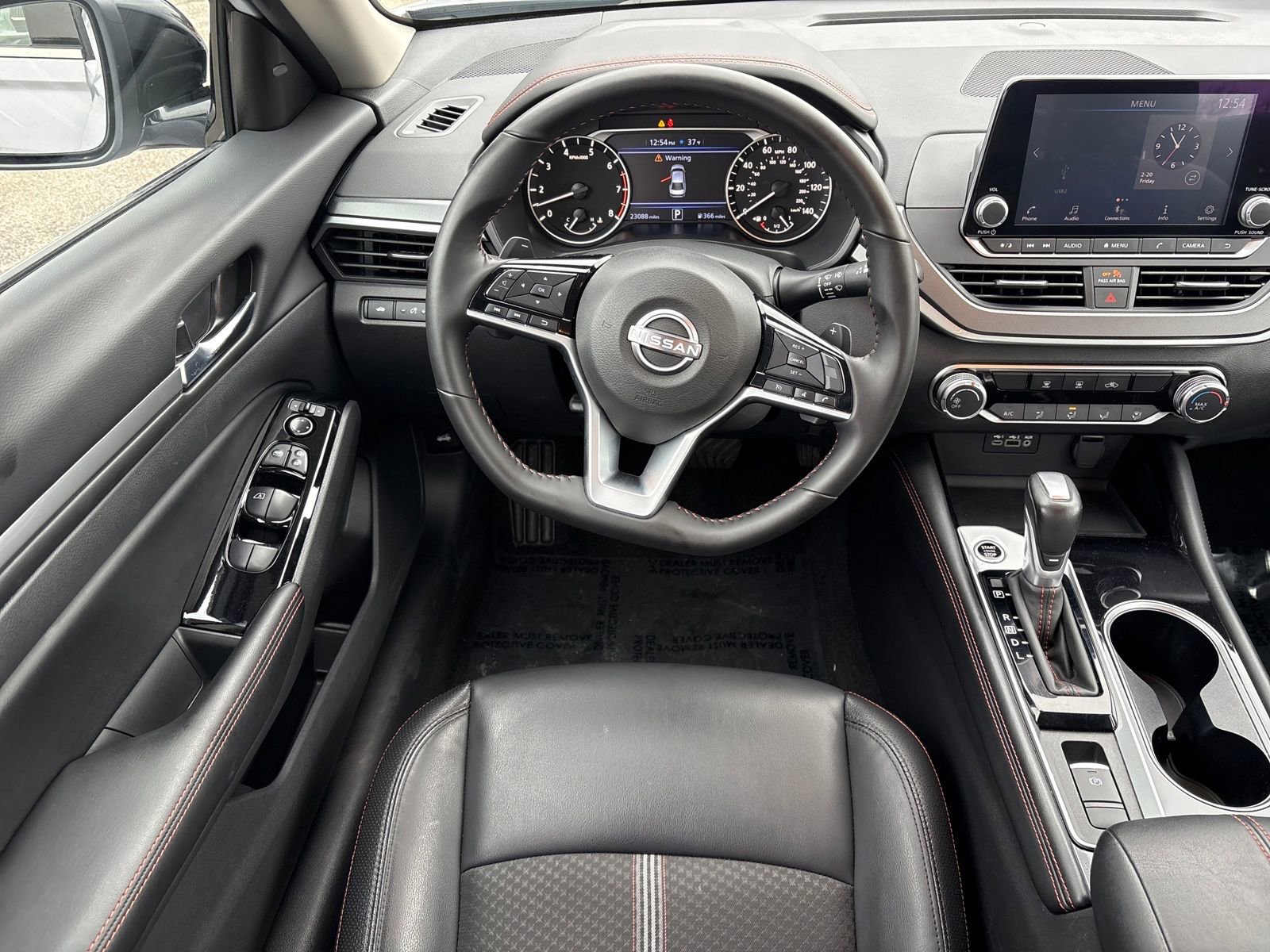 Used 2025 Nissan Altima 2.5 SR image 13