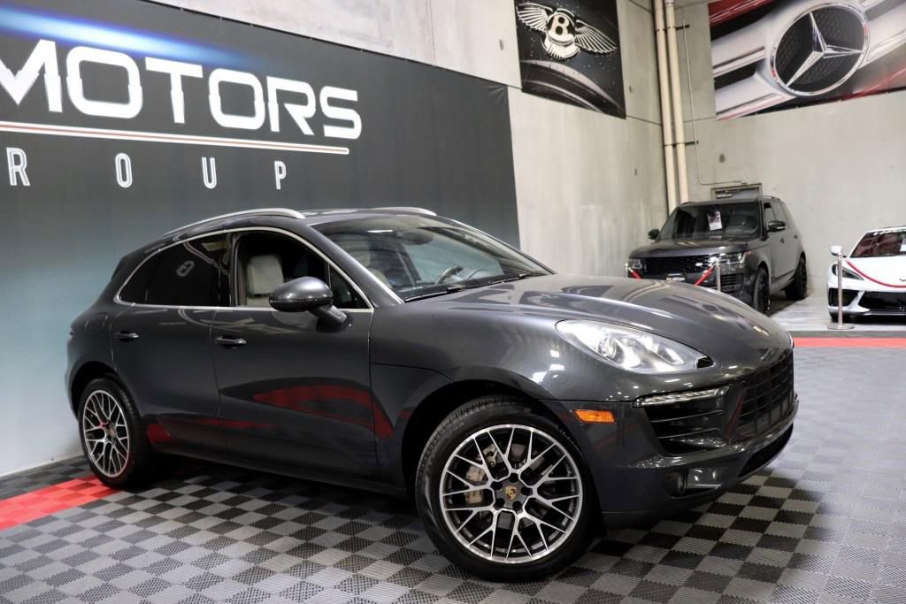 Used 2017 Porsche Macan S image 11