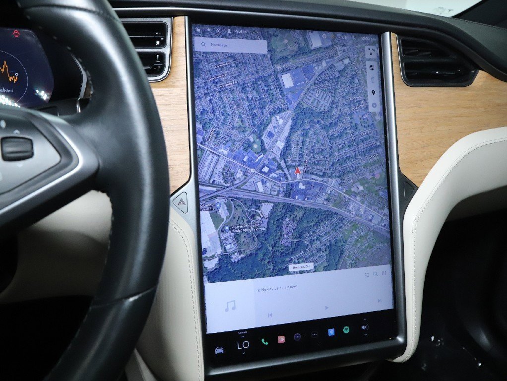 Used 2020 Tesla Model X Long Range image 36
