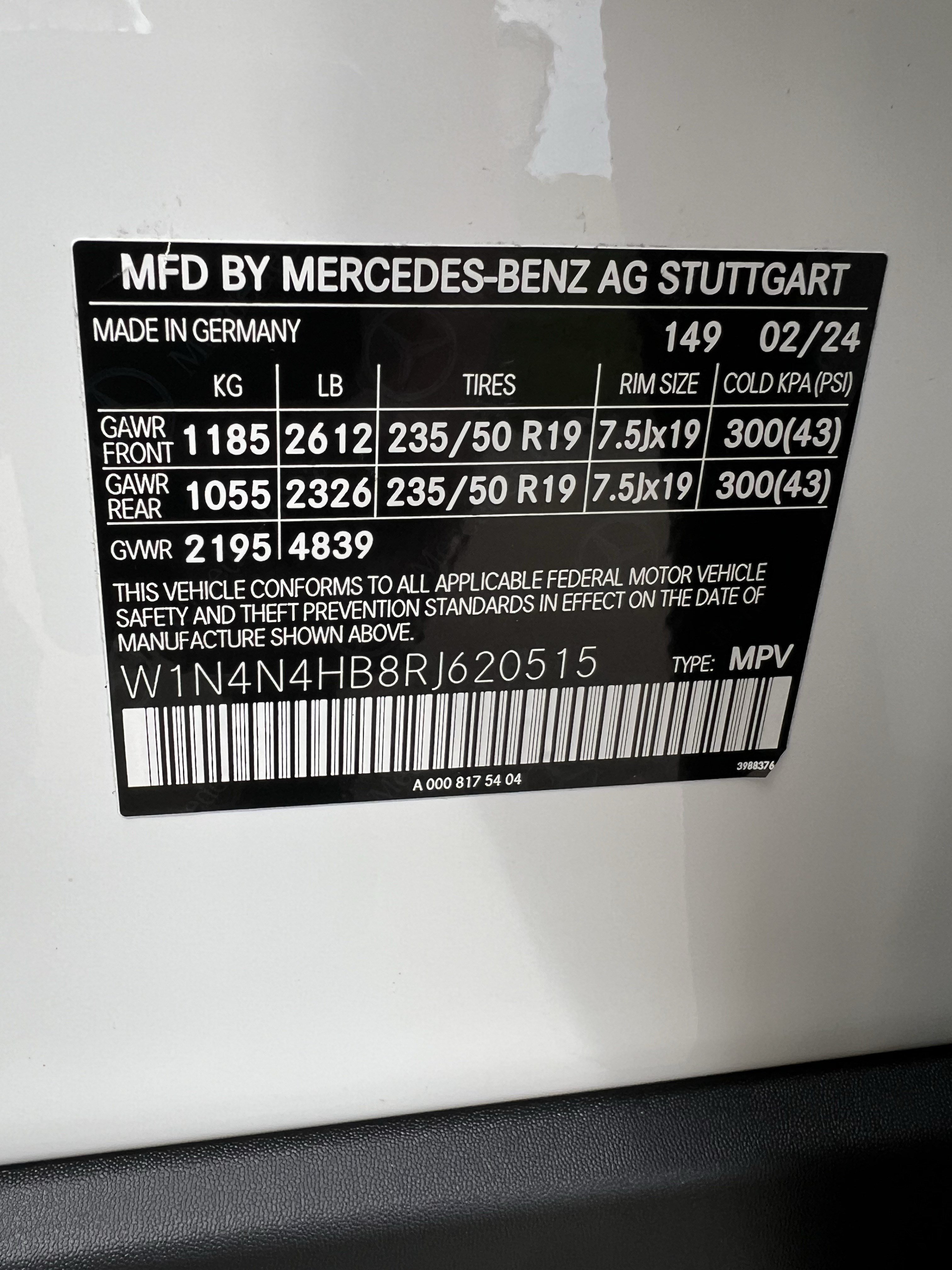 Certified 2024 Mercedes-Benz GLA 250 4MATIC image 37