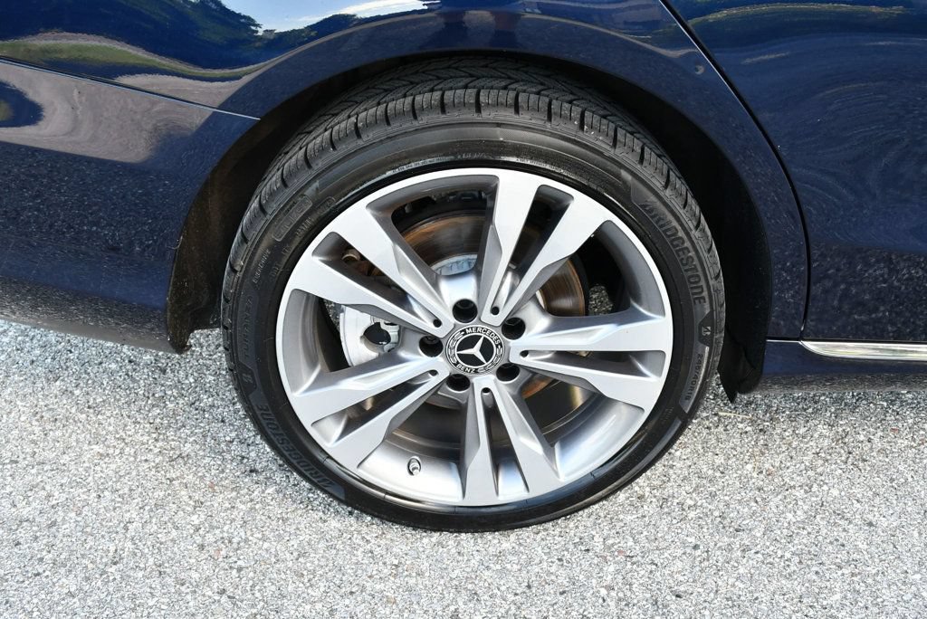 Used 2019 Mercedes-Benz C 300 4MATIC Sedan image 66