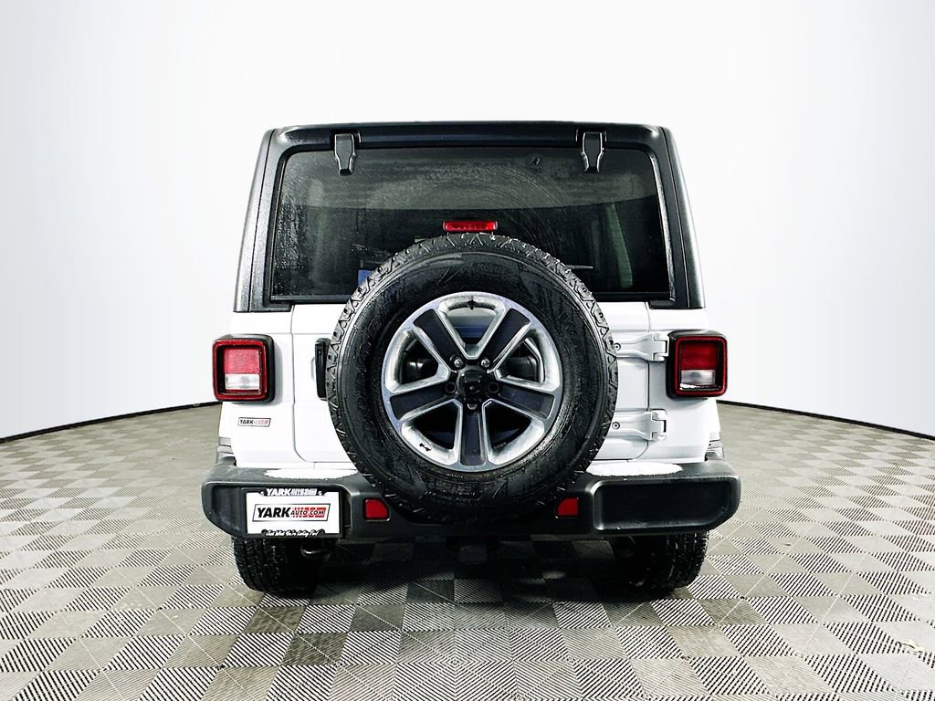 Certified 2022 Jeep Wrangler Unlimited Sahara w/ Cold Weather Group image 10