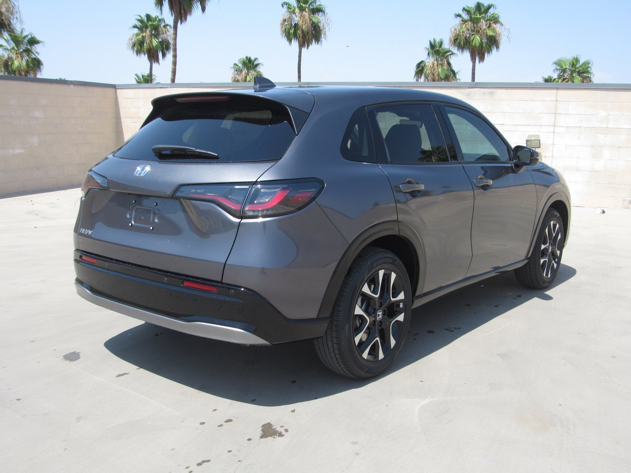 New 2026 Honda HR-V EX-L image 4