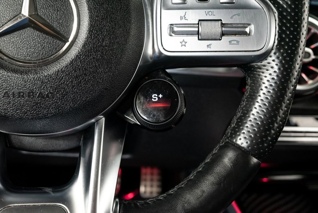 Used 2021 Mercedes-Benz GLB 35 AMG 4MATIC image 16