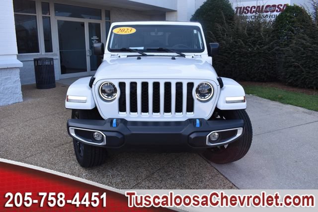 Used 2023 Jeep Wrangler Unlimited Sahara w/ Cold Weather Group AWD/4WD image 4