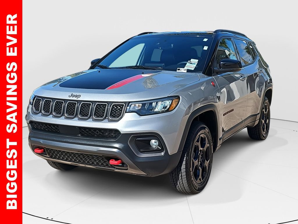 Used 2023 Jeep Compass Trailhawk image 7