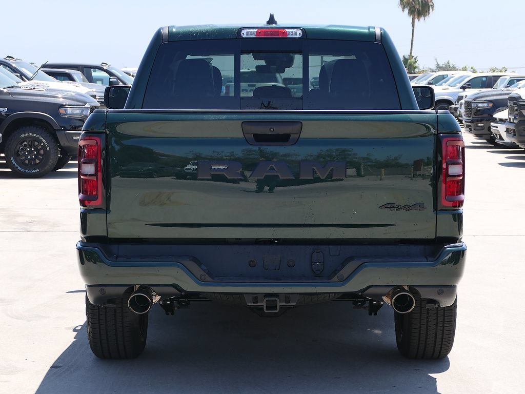 New 2026 RAM 1500 Express AWD/4WD image 5