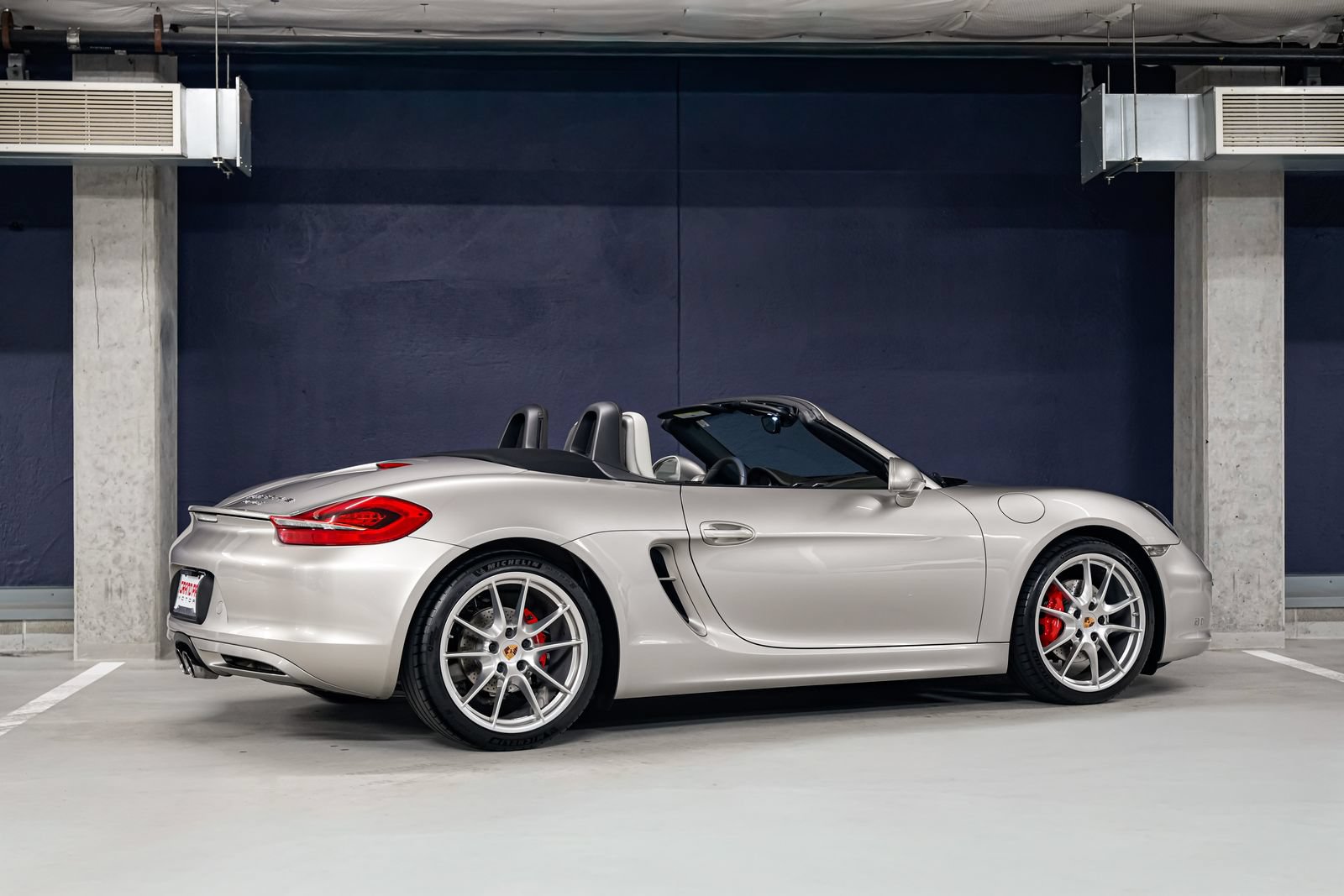 Used 2013 Porsche Boxster S RWD image 3