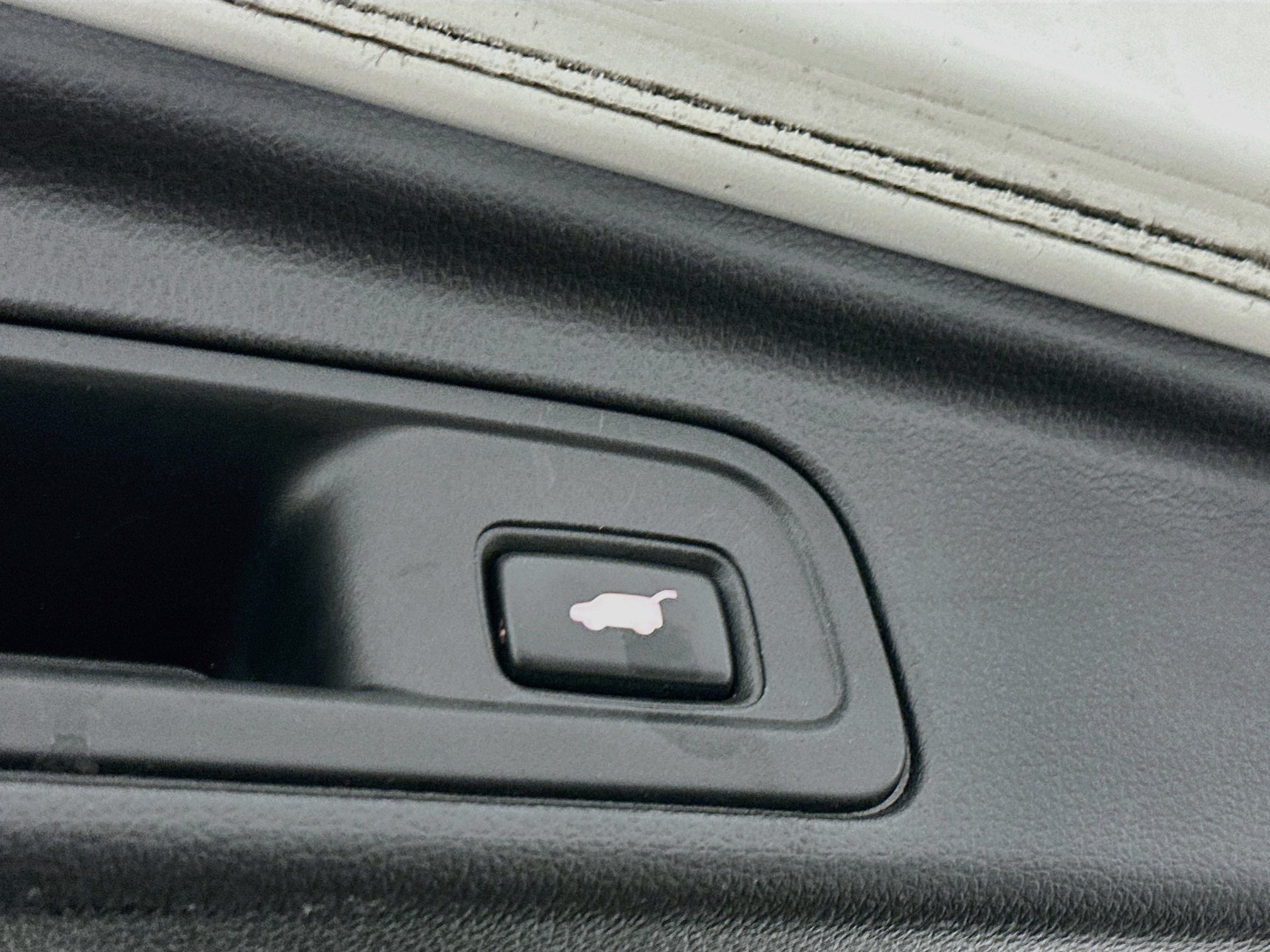 Used 2019 Honda Pilot Touring image 32