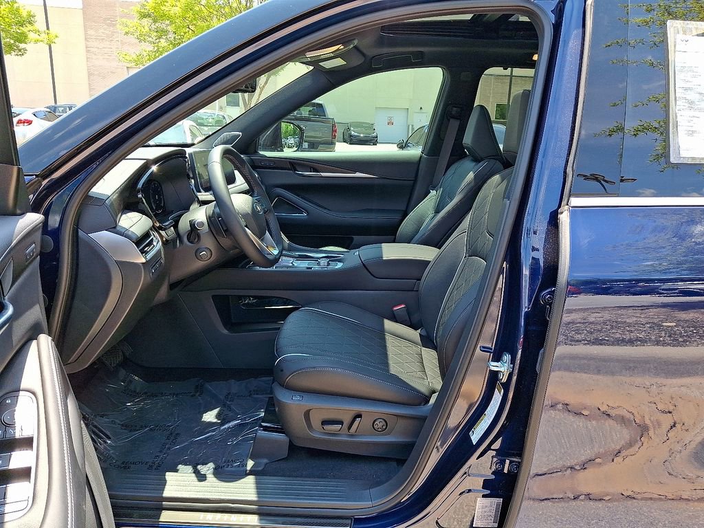 New 2025 INFINITI QX60 Autograph w/ Cargo Package image 9