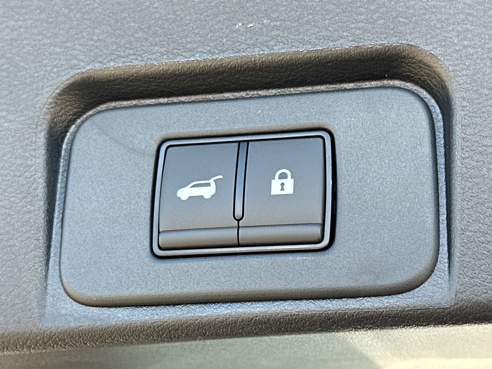 New 2026 Nissan Rogue SV image 19