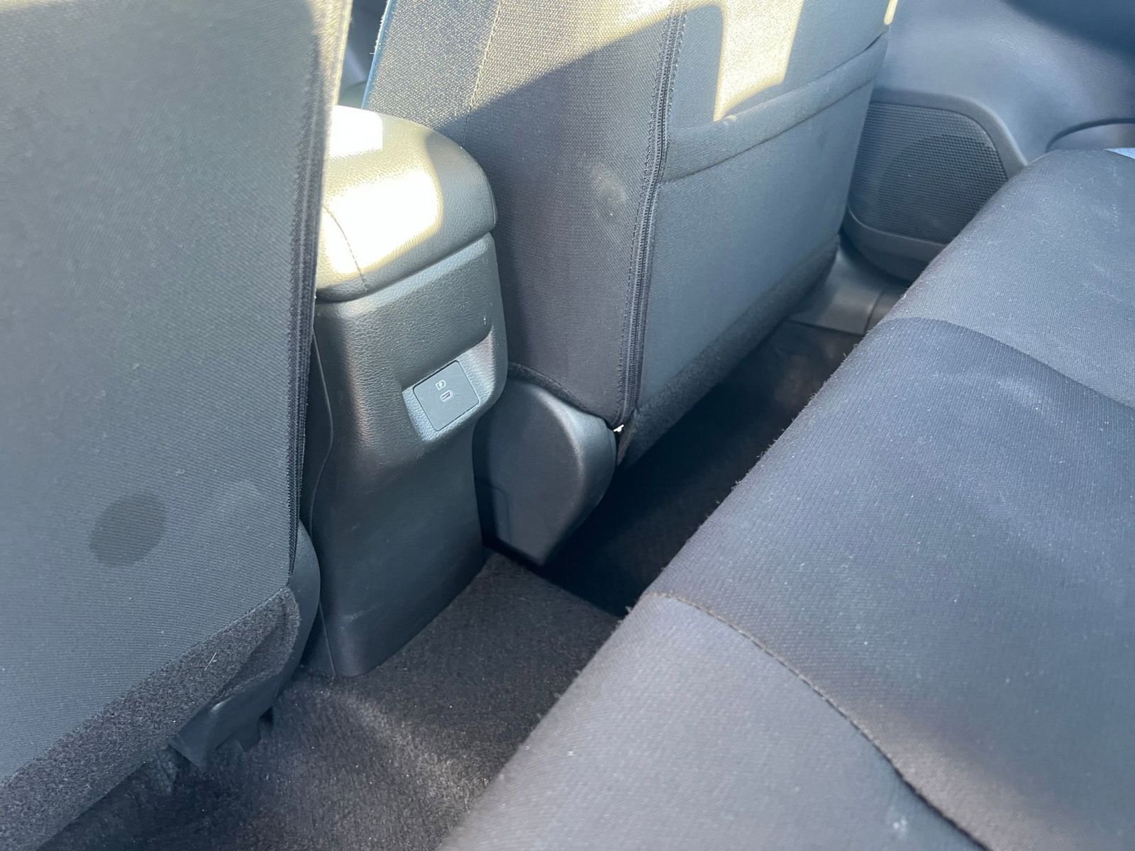 Used 2025 Nissan Versa SV image 23