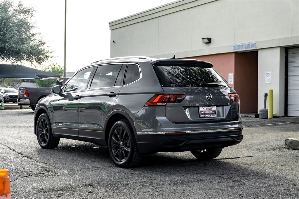 Used 2012 Jeep Grand Cherokee Laredo w/ Laredo E Group image 7