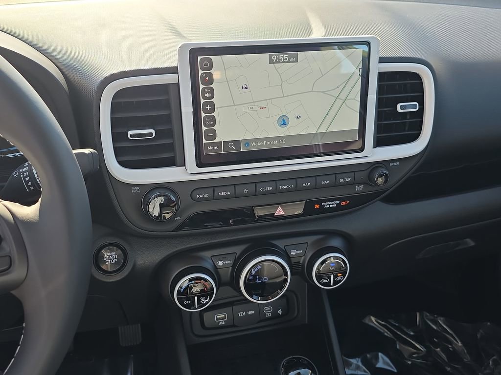 New 2025 Hyundai Venue Limited image 33