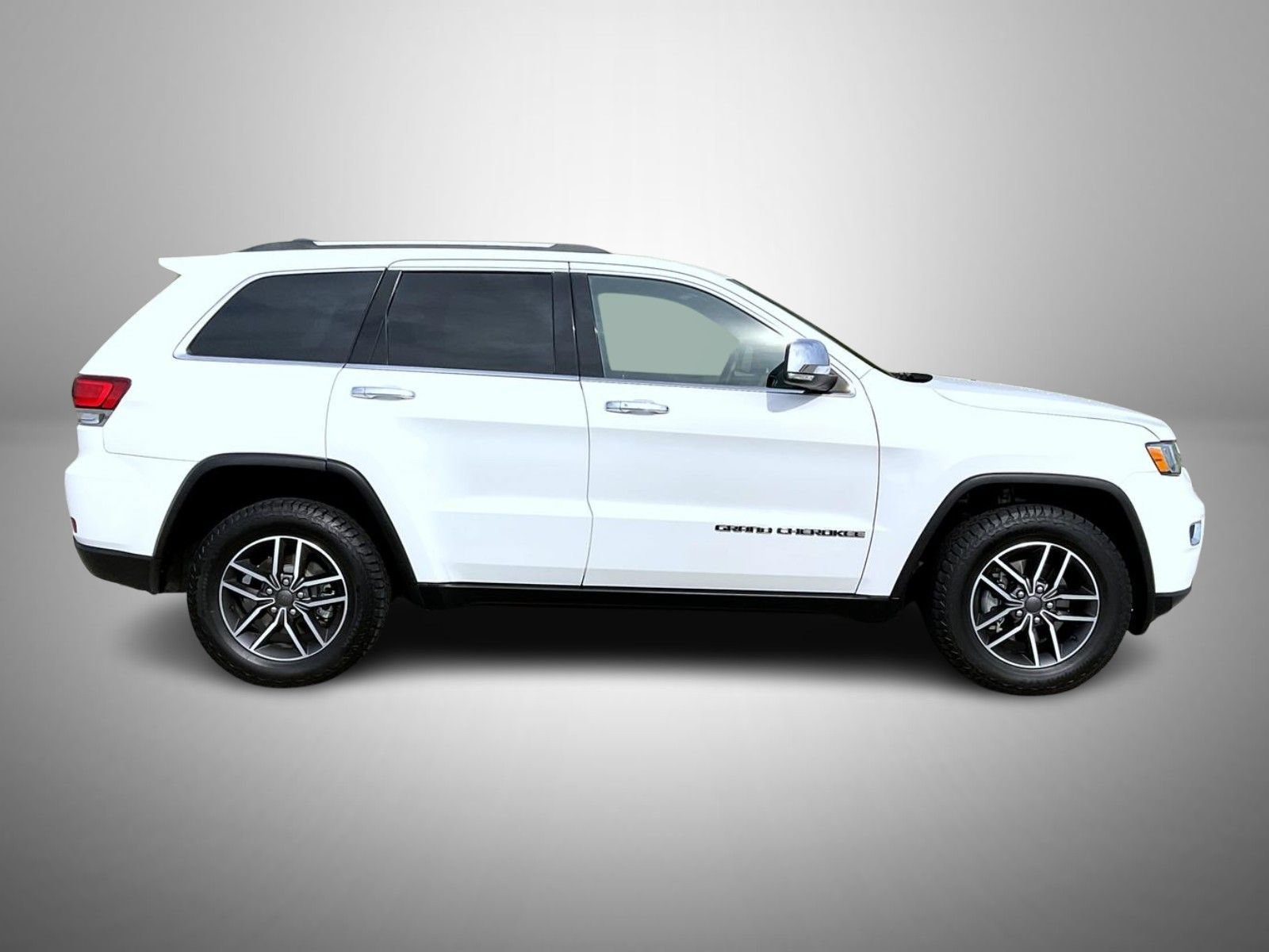 Used 2020 Jeep Grand Cherokee Limited AWD/4WD image 4