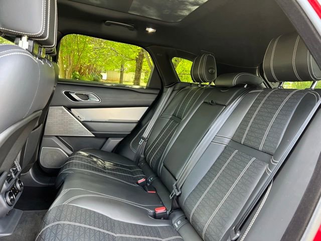 Used 2018 Land Rover Range Rover Velar R-Dynamic HSE AWD/4WD image 16