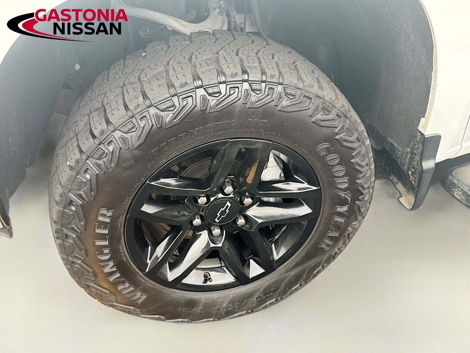 Used 2025 Chevrolet Silverado 1500 LT Trail Boss w/ Protection Package AWD/4WD image 40