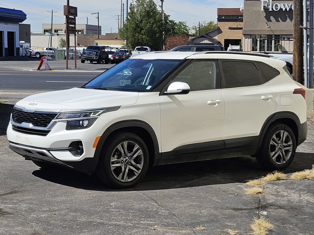 Used 2022 Kia Seltos S FWD image 1