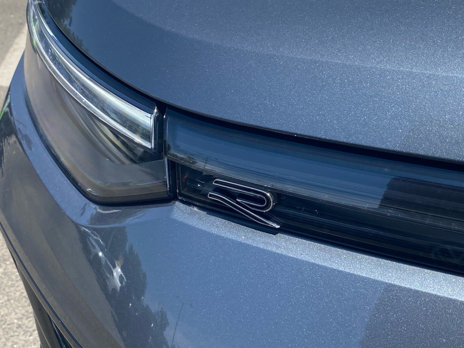 New 2026 Volkswagen Tiguan SE R-Line FWD image 4