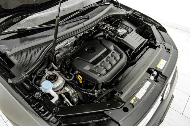 Used 2021 Volkswagen Tiguan SE R-Line AWD/4WD image 53