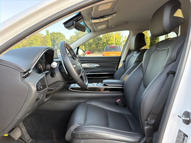 Used 2025 Genesis GV70 2.5T AWD/4WD image 10