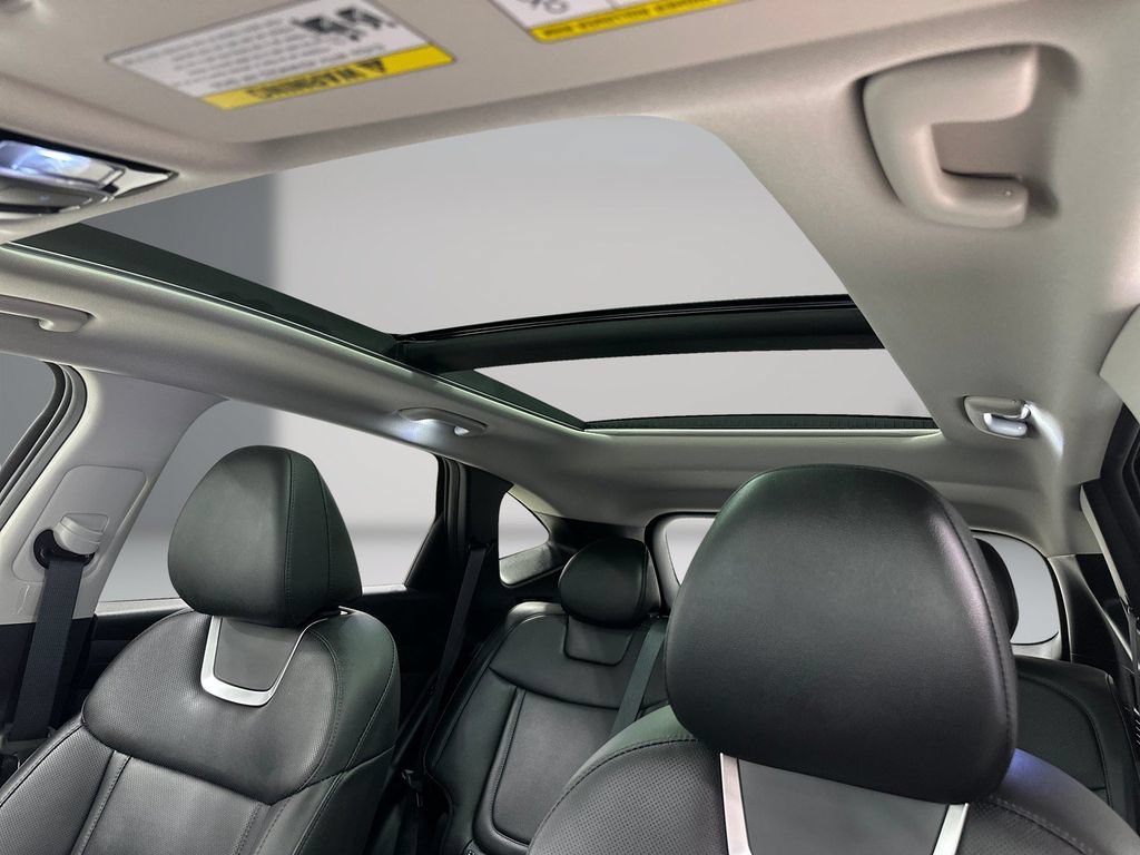 Certified 2026 Hyundai Tucson Limited AWD/4WD image 18