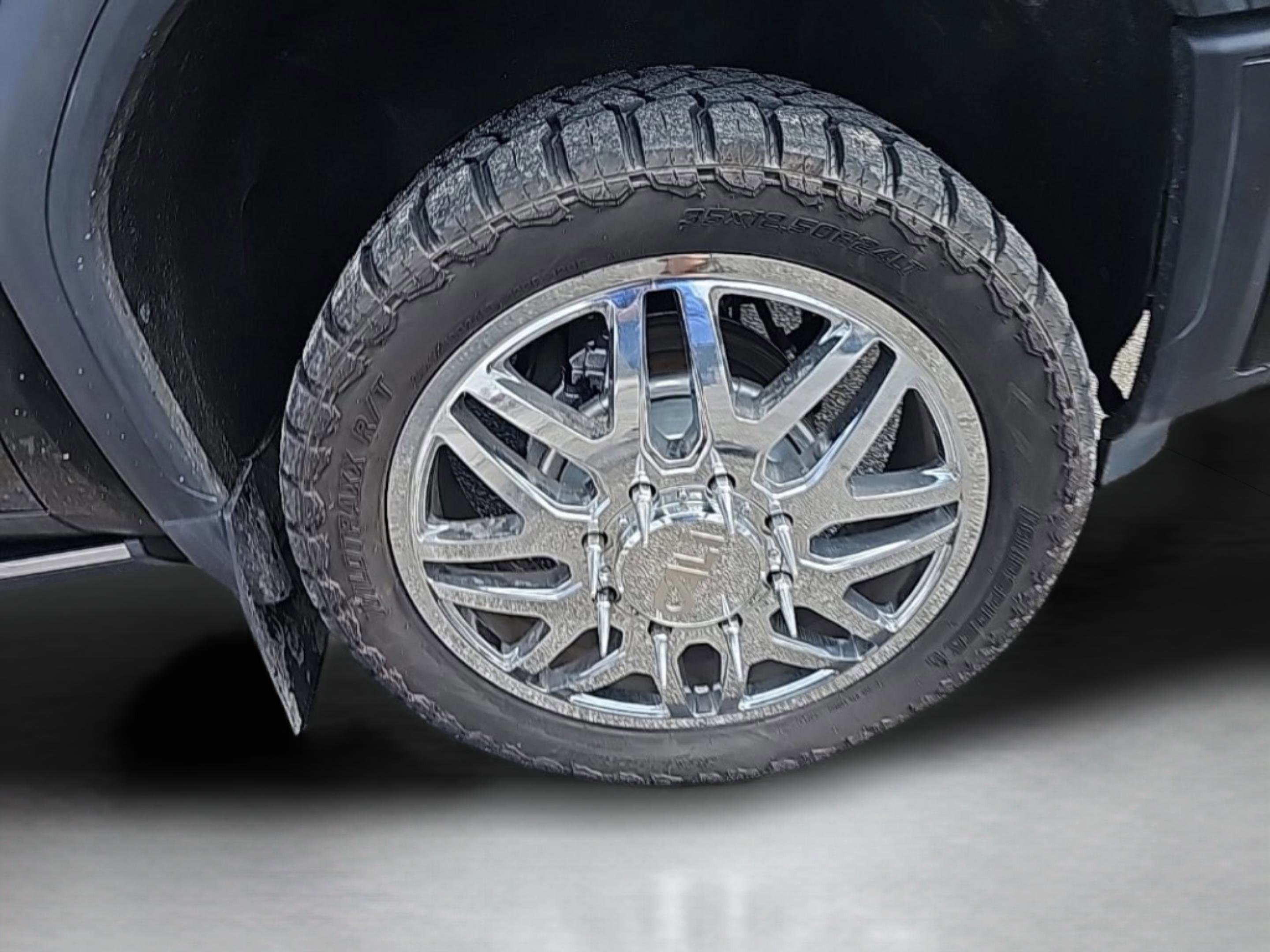 Used 2024 GMC Sierra 3500 Denali w/ Denali Reserve Package image 14