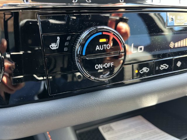 New 2026 Nissan Pathfinder SV AWD/4WD image 34