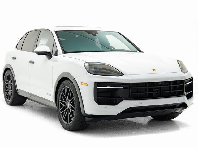 New 2026 Porsche Cayenne GTS image 33