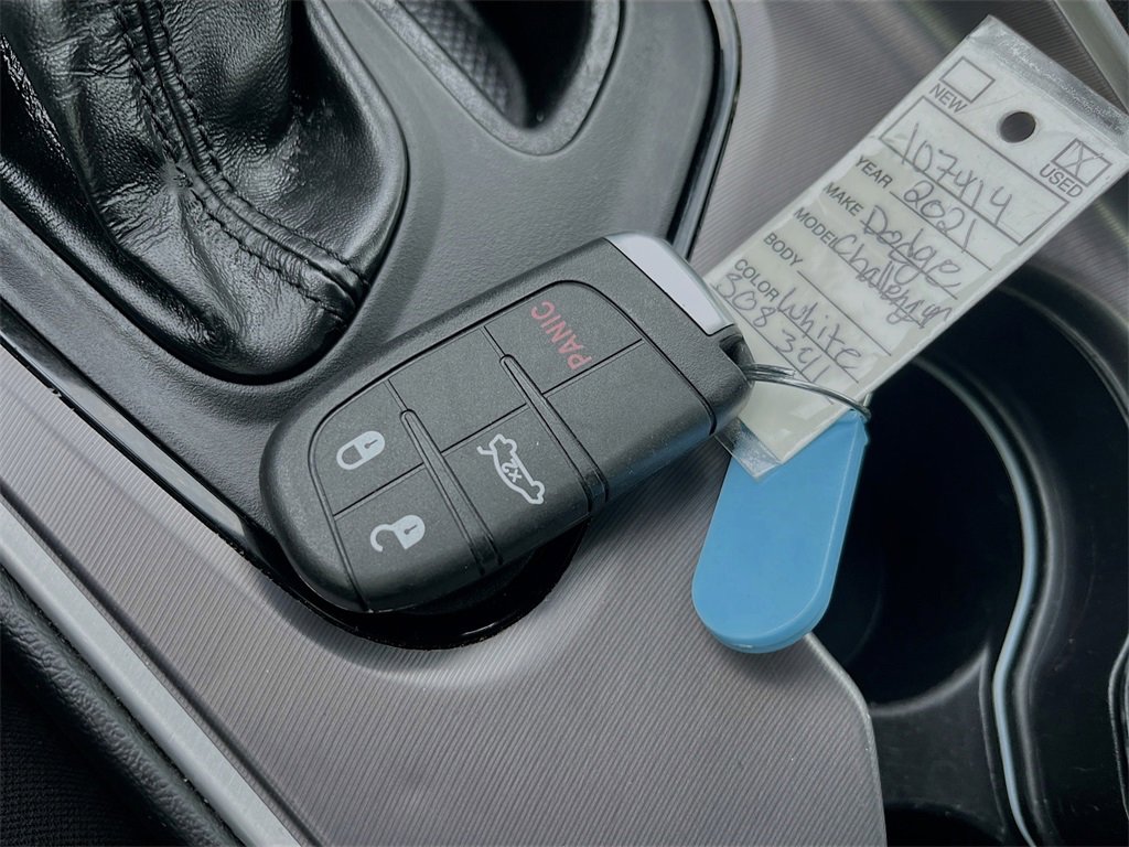 Used 2021 Dodge Challenger R/T w/ Plus Package image 32