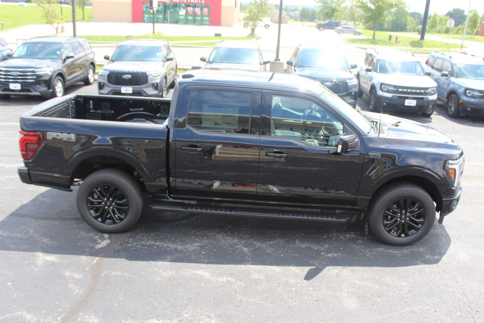 New 2026 Ford F150 Lariat w/ Equipment Group 502A High AWD/4WD image 10