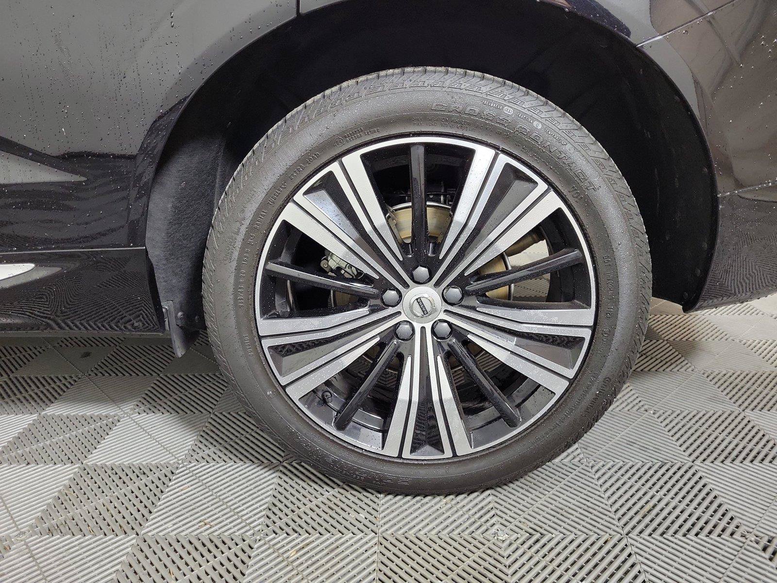 Certified 2023 Volvo XC60 B5 Plus w/ Protection Package Premier FWD image 11