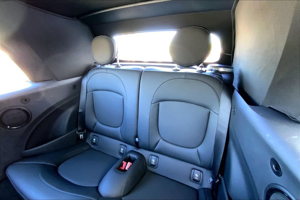 Used 2023 MINI Cooper S FWD image 26